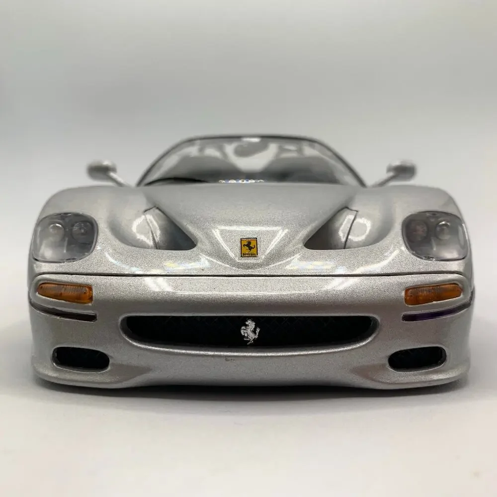 Bburago Ferrari F50, 1:18 Die-Cast Model Car, Silver, Open Top, Opening Doors